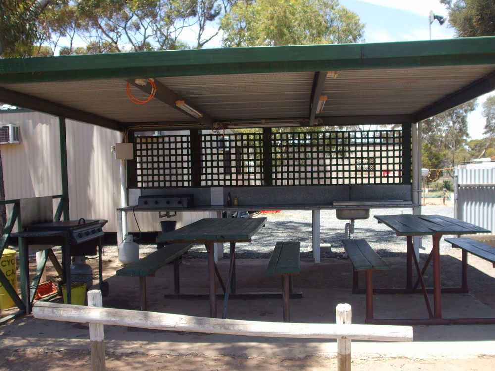 Acclaim Gateway Caravan Park Dundas Kültér fotó