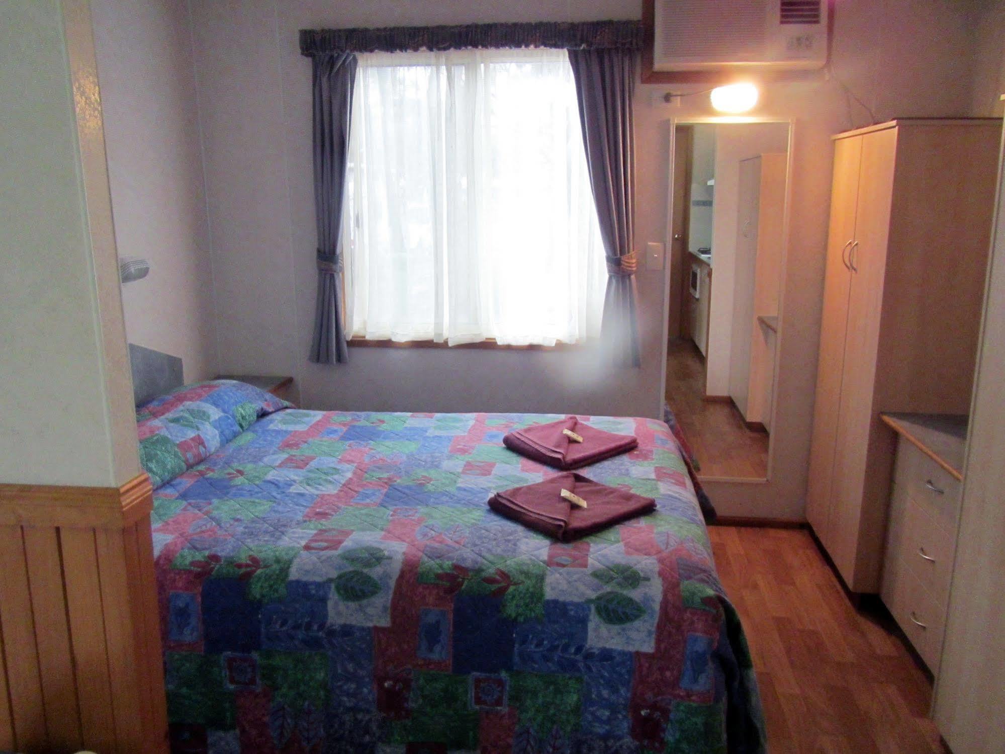 Acclaim Gateway Caravan Park Dundas Kültér fotó