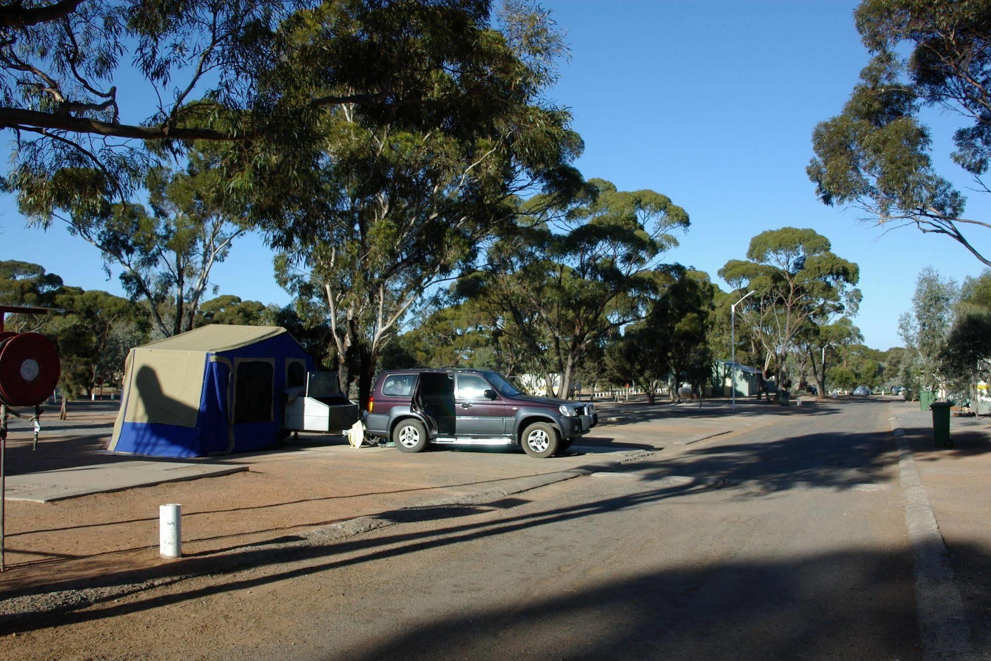 Acclaim Gateway Caravan Park Dundas Kültér fotó